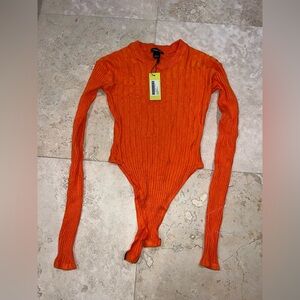NWT Boohoo Orange Crew Neck Bodysuit Size S